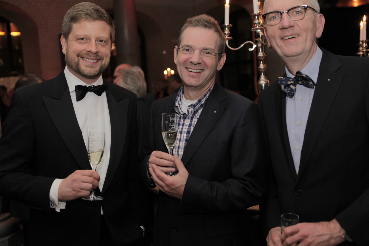 Präsident DGK-DVG Friedrich Röcken; Tierklinik Ahlen Gereon Viefhues; VetiPrax Geschäftsführer Tobias Tietje, Vet-Congress 2015